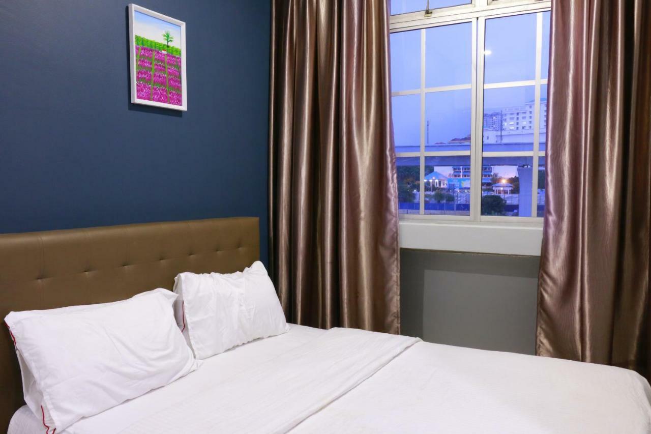 The B'Hotel Kajang Εξωτερικό φωτογραφία